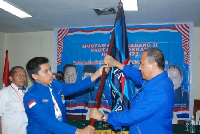 Jefri Hendrik saat menjadi utusan DPP Demokrat pada Muscab DPC Demokrat Kota Jambi lalu. Kini, Jefri diajukan menjadi Sekretaris DPW PAN Provinsi Jambi.   